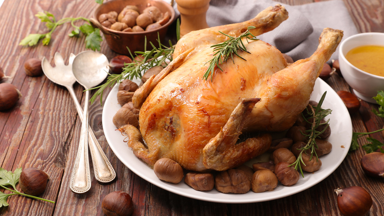 Come preparare il pollo ripieno con castagne