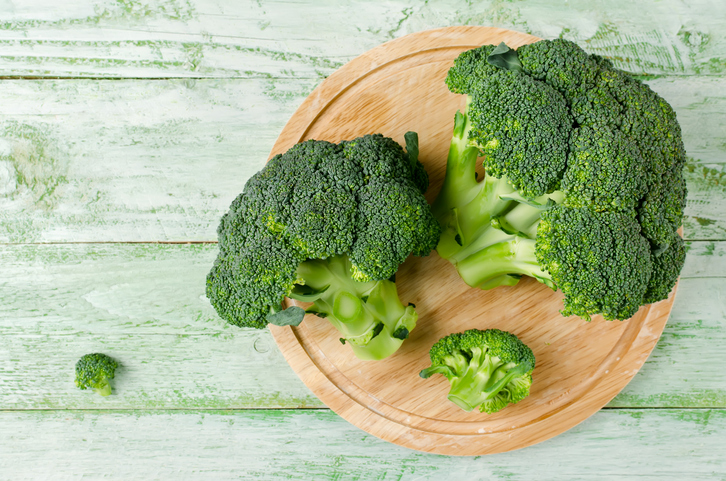 L’insalata di broccoli e arance con la ricetta light