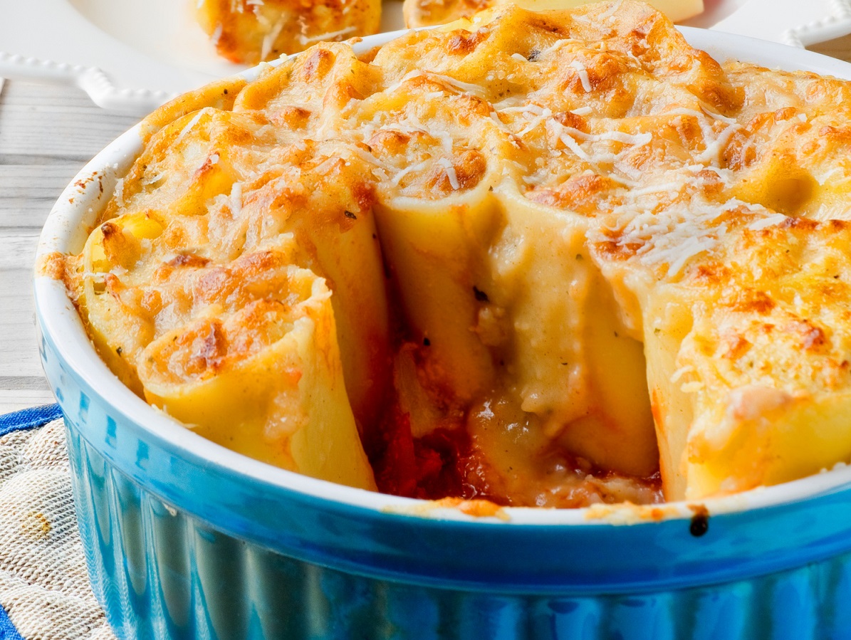 Paccheri ripieni di ricotta e funghi: la ricetta per il pranzo di Natale