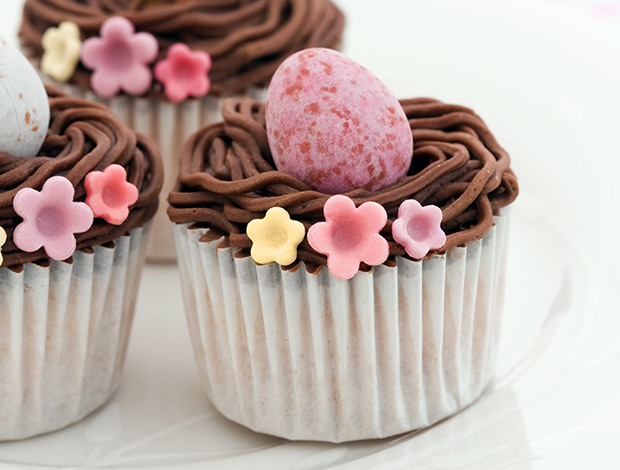 Dolci di Pasqua: cupcake con gli ovetti