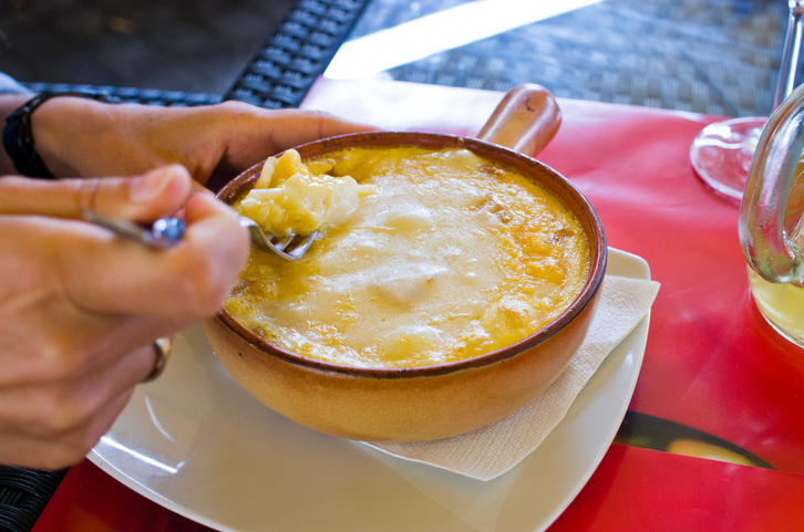 Polenta e puzzone di Moena, la ricetta ricca