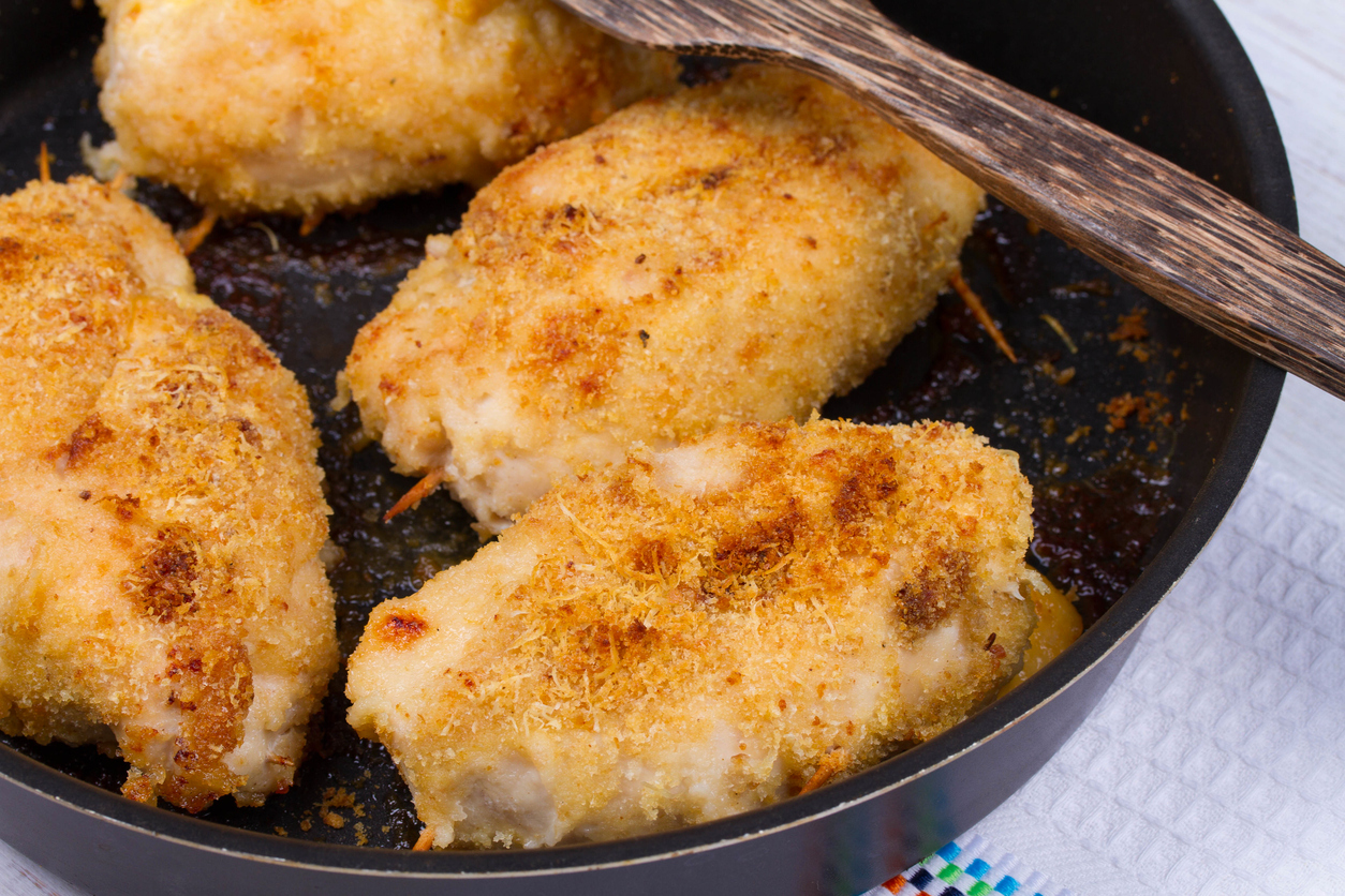 Gli involtini di pollo al pistacchio con la ricetta facile e sfiziosa