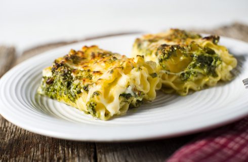 Le lasagne al pesto e ricotta con la ricetta di Cotto e Mangiato