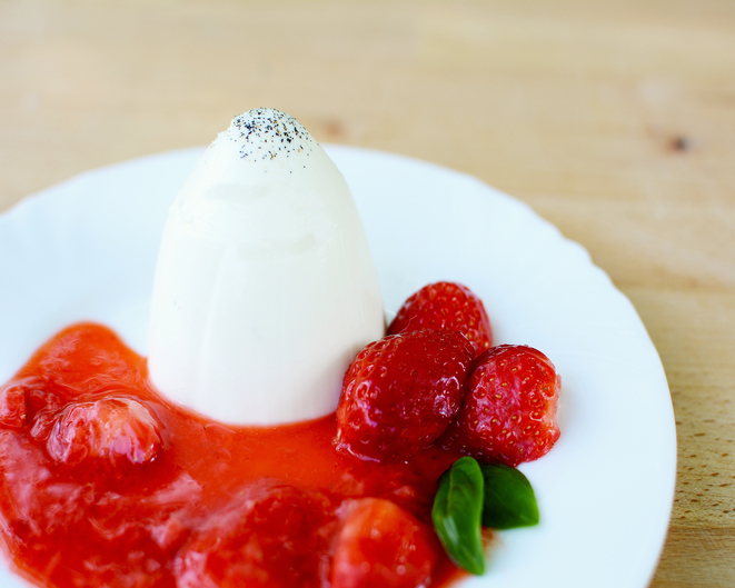 La panna cotta al basilico con la ricetta sfiziosa