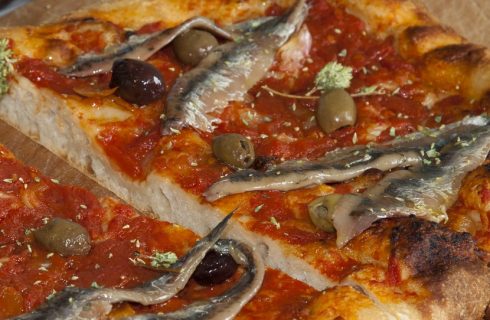 Sardenaira, la ricetta della focaccia tipica di Sanremo