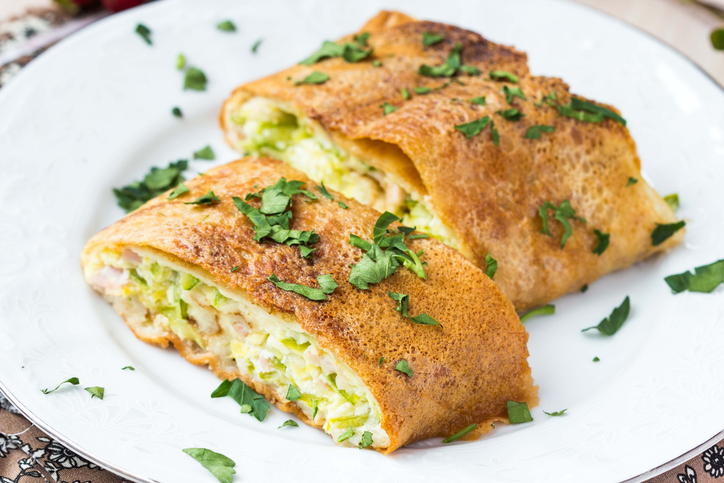 La ricetta dello strudel di zucchine e capperi per un aperitivo gustoso