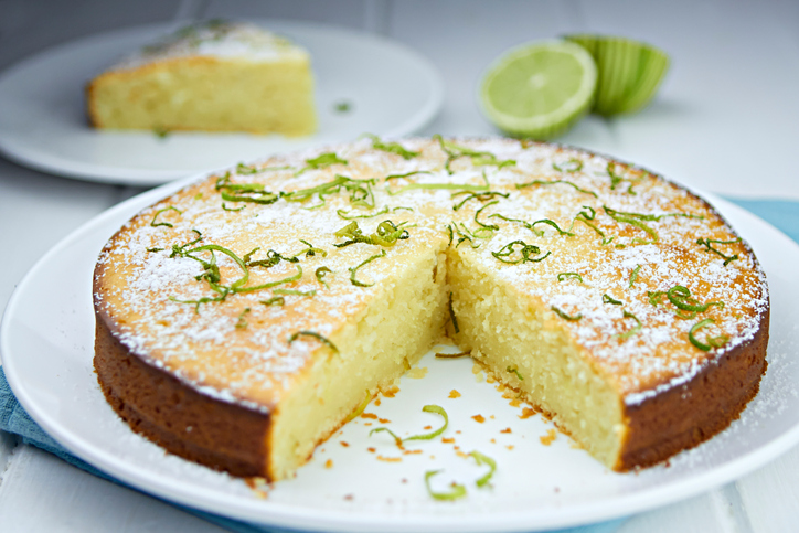 La ricetta della torta al limone con olio di semi per la colazione