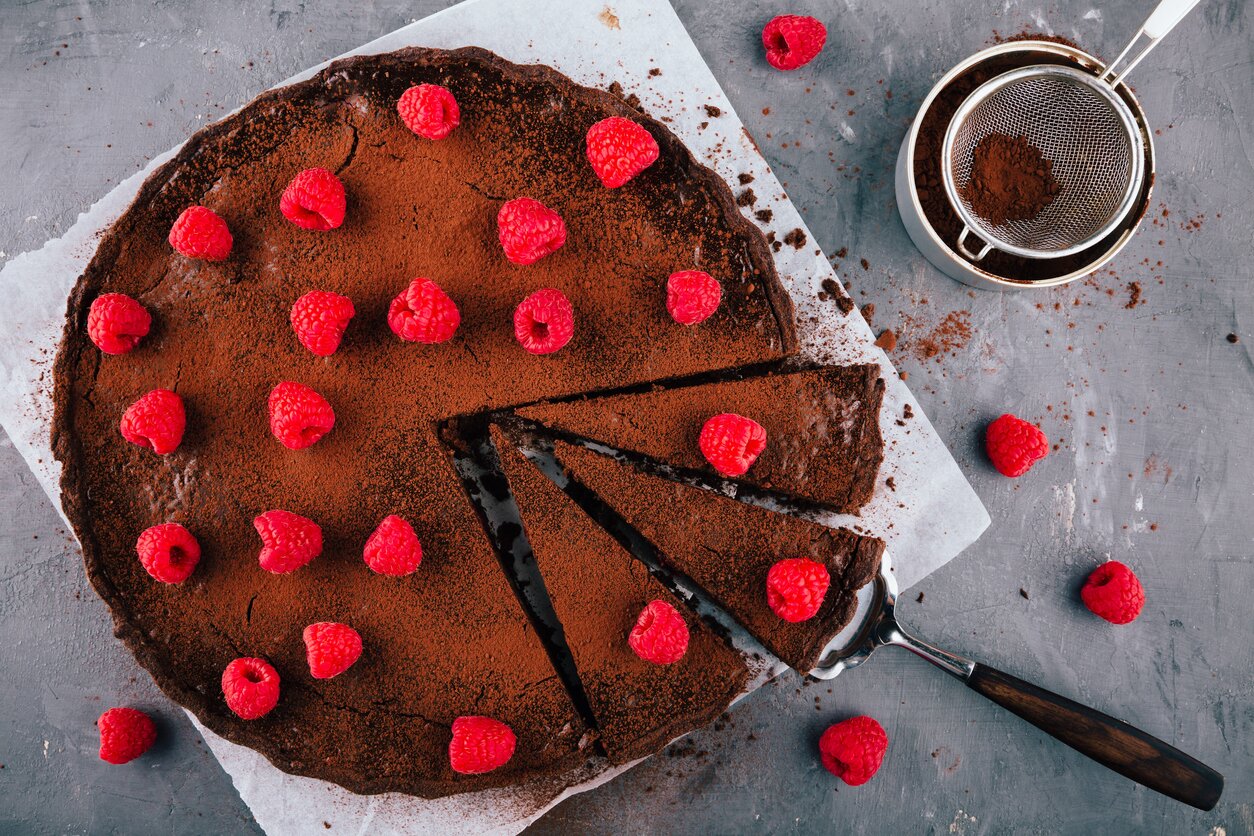 La ricetta della crostata senza cottura al cioccolato