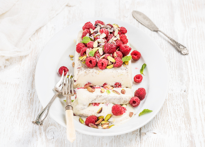 Il semifreddo allo yogurt con la ricetta light