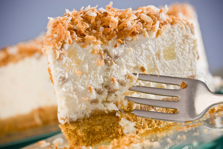 La ricetta della torta fredda al cocco e mascarpone