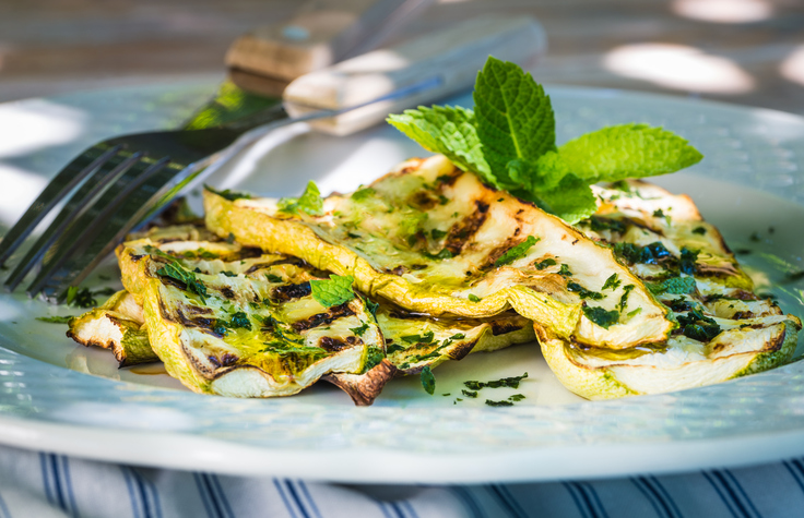 Come condire le zucchine grigliate: 7 idee gustose