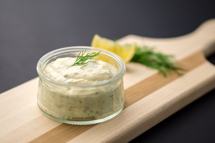 Salsa tartara, la ricetta senza uova