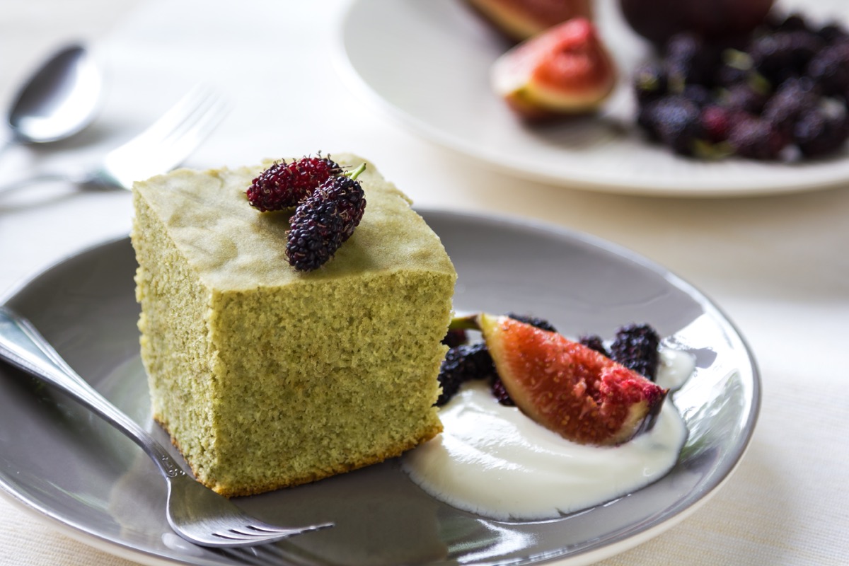 La torta dolce con farina di piselli, ideale per la colazione