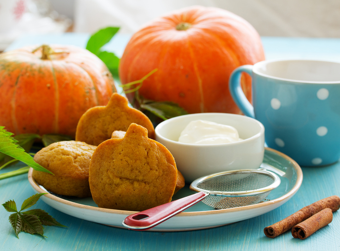 Biscotti di Halloween alla zucca, la ricetta facile