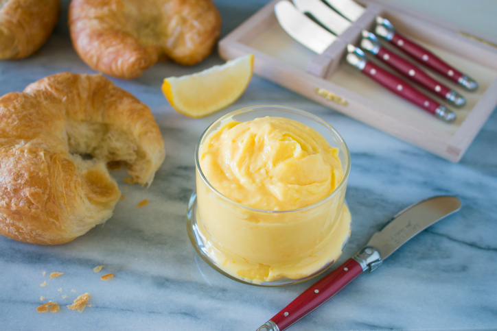 Crema all&#8217;acqua al limone, la ricetta leggera