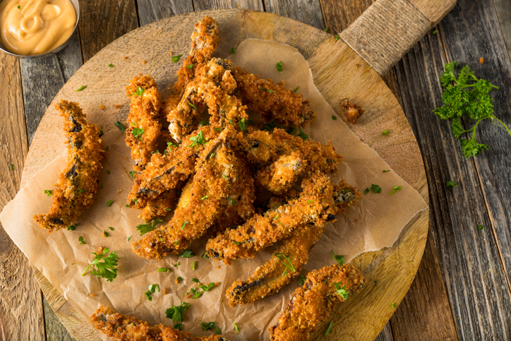 La ricetta dei funghi champignon fritti in pastella