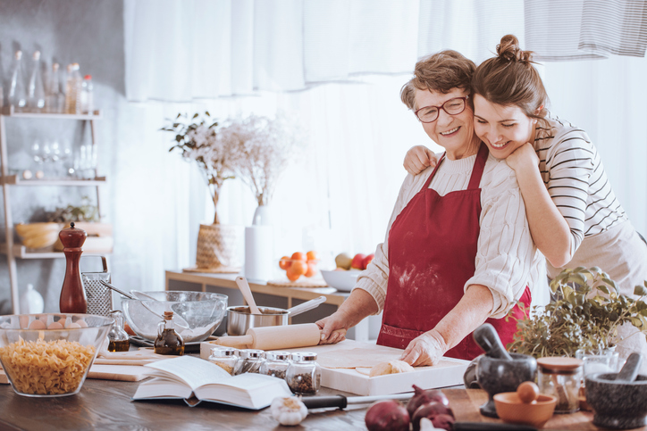 In cucina con i nonni: 10 ricette della tradizione