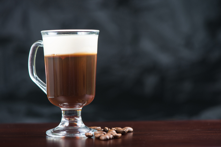 Come preparare l&#8217;irish coffee analcolico