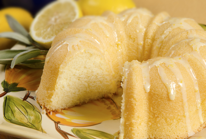 Bundt cake al limone, la ricetta semplice