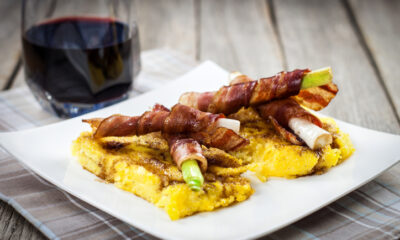 Come preparare i crostini di polenta con pancetta