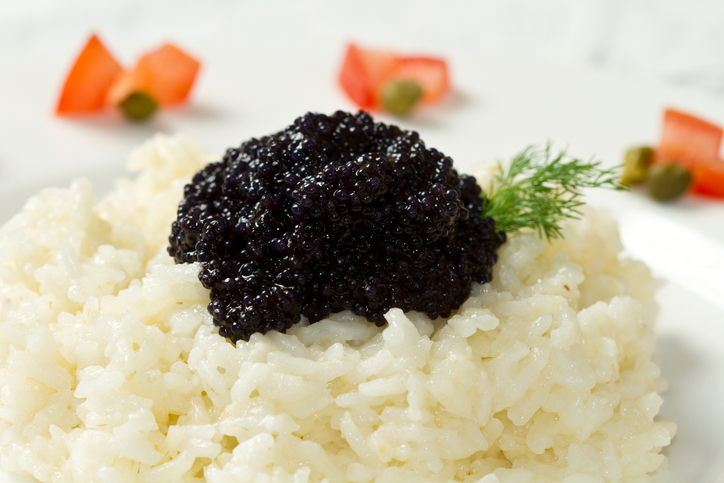 Risotto al caviale, la ricetta del primo raffinato