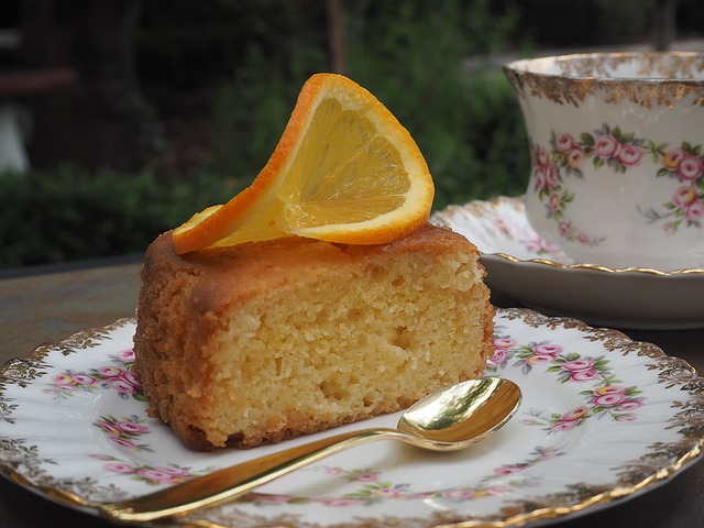 Come preparare la torta con mandarini frullati