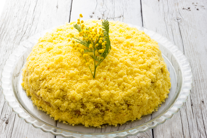 Come fare la torta mimosa con crema senza panna