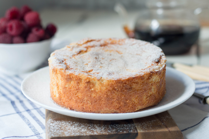 La ricetta della torta pasticciotto con crema e ricotta