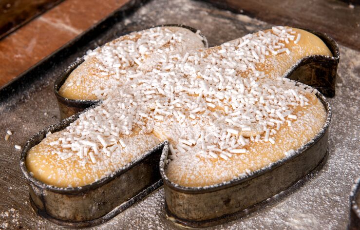 Colomba di Pasqua con pasta sfoglia, la ricetta veloce