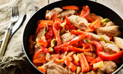 Straccetti di pollo con peperoni, la ricetta di Cotto e Mangiato