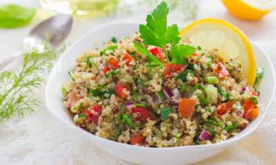Insalata di tonno con quinoa e verdure fresche, la ricetta estiva
