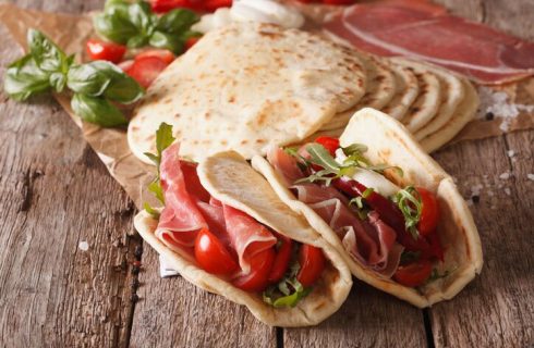 La piadina romagnola con la ricetta di Detto Fatto