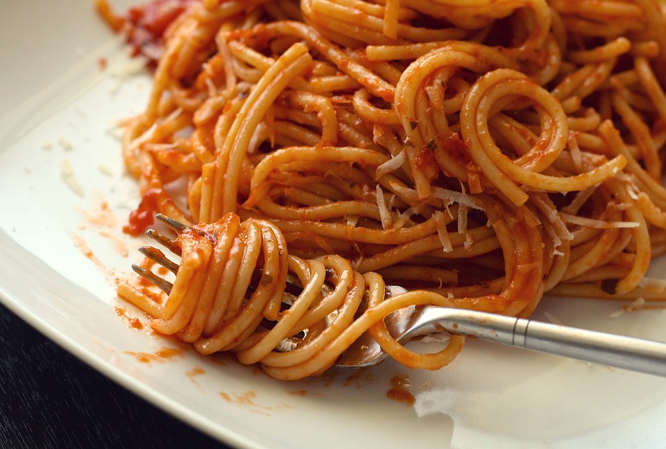 Spaghetti all&#8217;assassina, la ricetta tipica barese