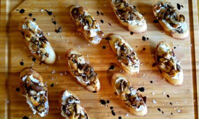 Crostini funghi e stracchino, la ricetta di Cotto e Mangiato