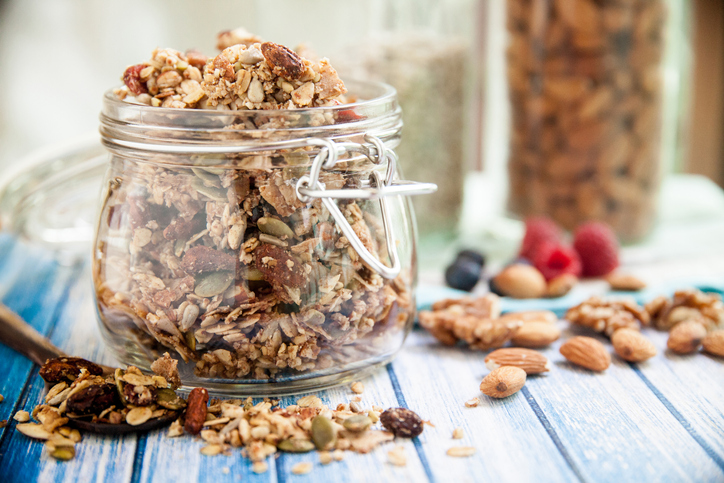 Granola proteica fatta in casa, la ricetta per sportivi e non