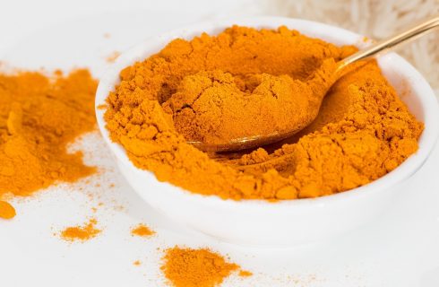 Le spezie che compongono il curry