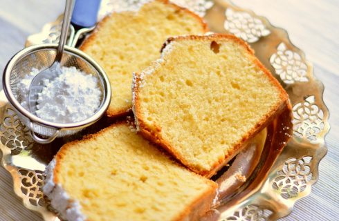 Torta con mandorle e fichi secchi, la ricetta