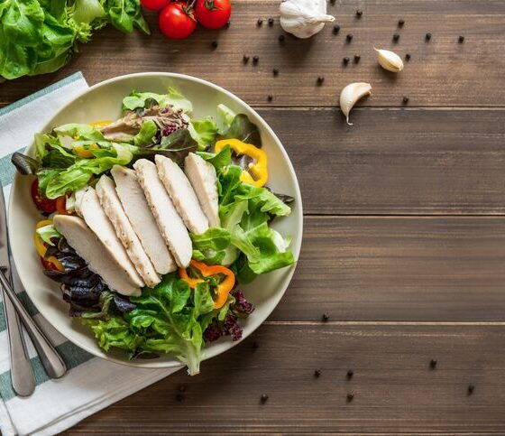 La ricetta dell'insalata di pollo lesso e patate