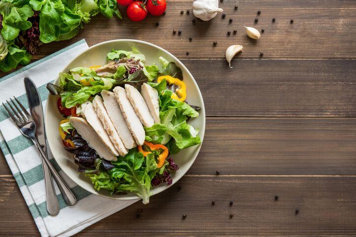 La ricetta dell&#8217;insalata di pollo lesso e patate