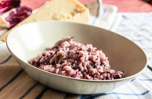 La ricetta del risotto topinambur e radicchio