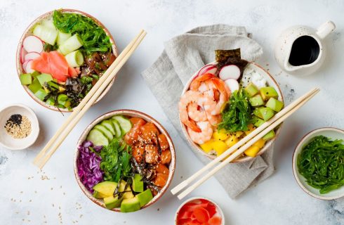 Poke bowl salmone e avocado