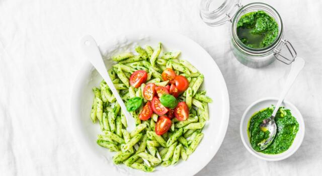 Ruote con mortadella Bologna, squacquerone e pesto di rucola 