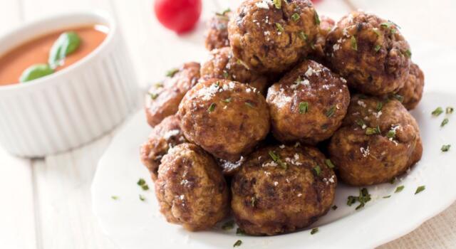 Polpette di carne con la friggitrice ad aria