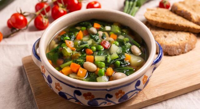 Come preparare il minestrone con il Bimby