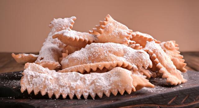 Chiacchiere e Bugie di carnevale senza uova