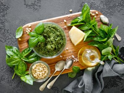 Pesto alla genovese con il Bimby: ecco come prepararlo