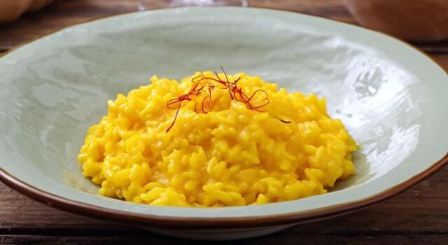 Risotto allo zafferano in friggitrice ad aria