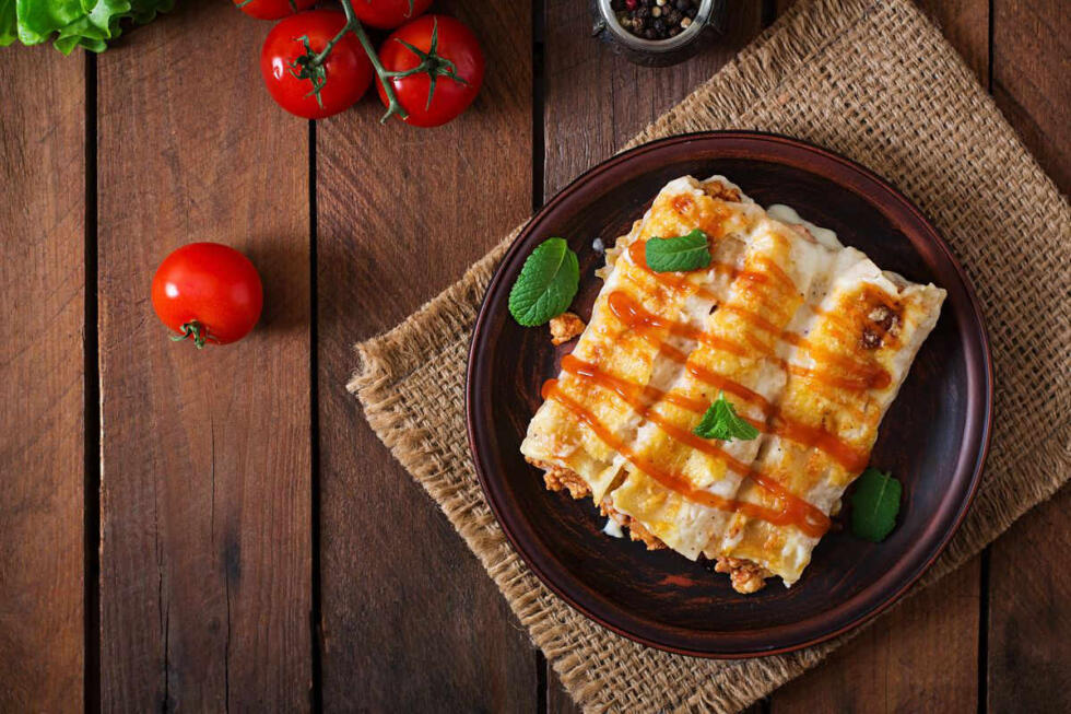 Cannelloni ricotta e salsiccia