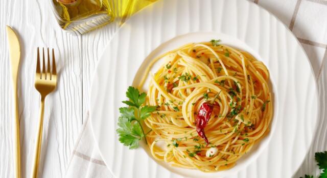Come preparare alla perfezione gli spaghetti con la colatura di alici