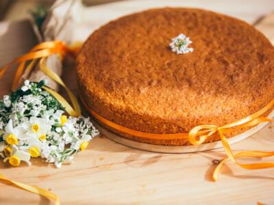 Per la colazione o la merenda, ecco la torta di carote e yogurt